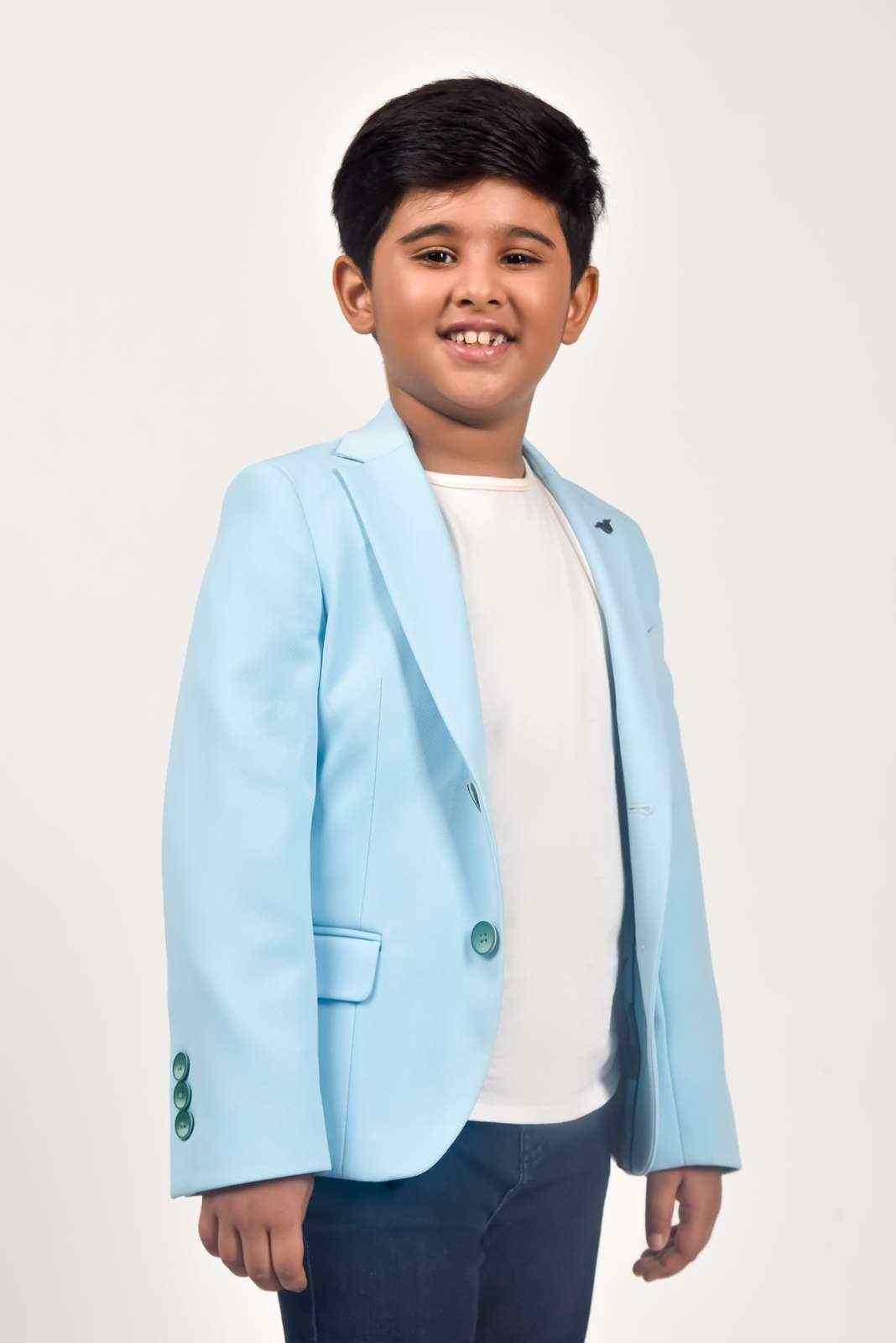 Sky Knitted Blazer for Leisure Occasions