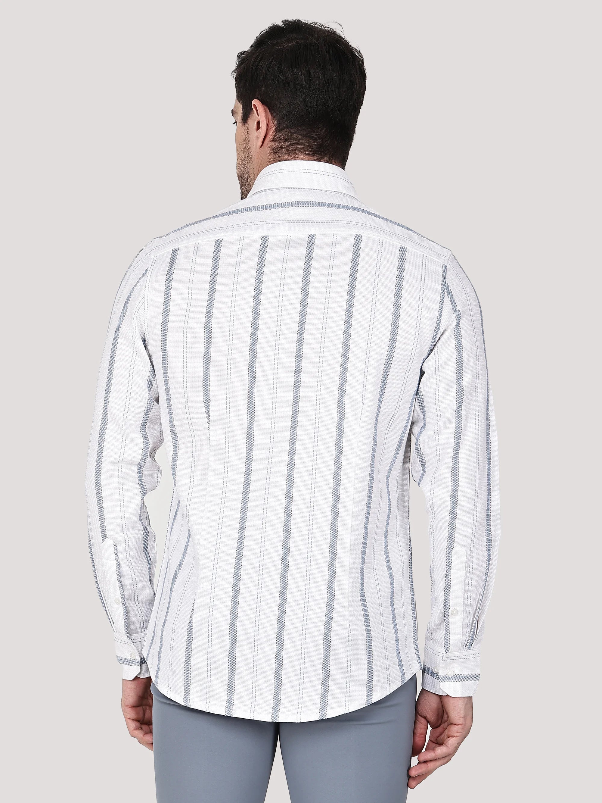 Elegant Strip Shirt