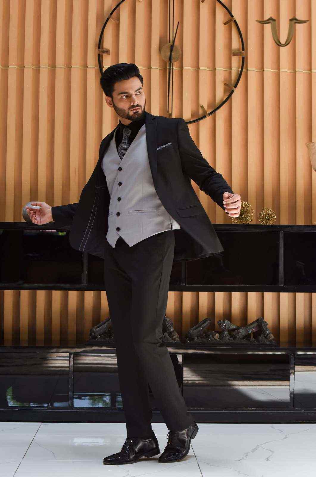 Black 3 Pc Formal Suit With Contrast Waistcoat house-of-united