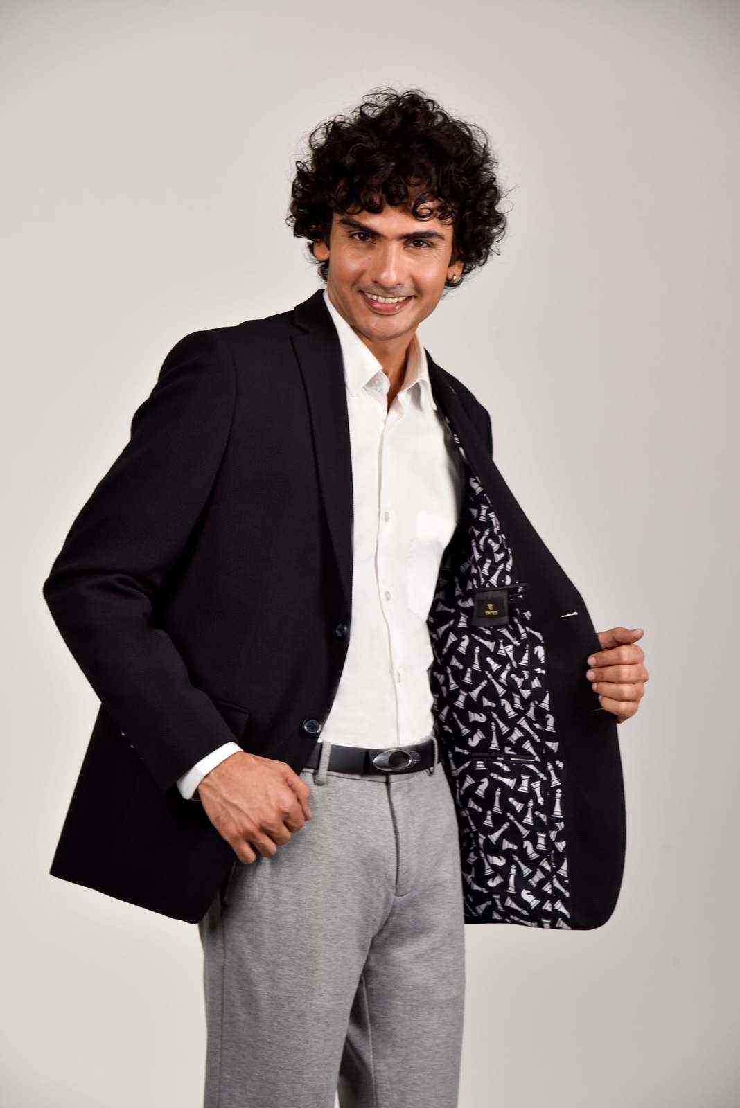 Black Knitted Formal Blazer house-of-united