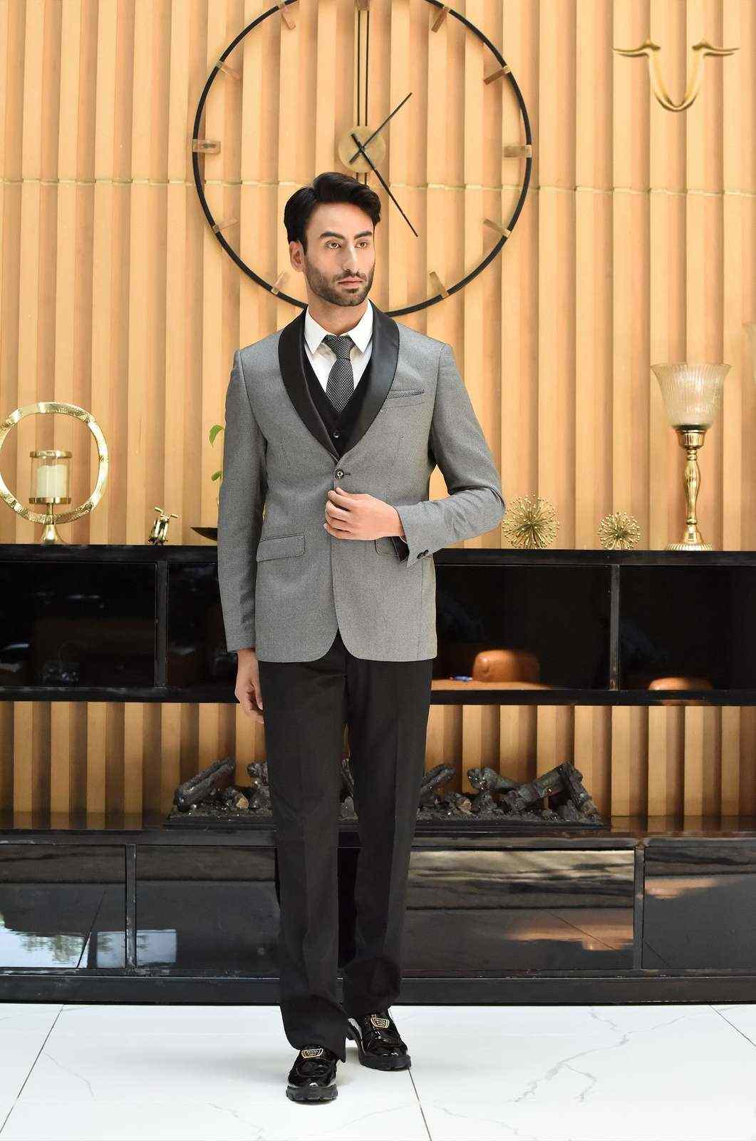 Grey 4 Pc Suit With Contrast Waistcoat And Trouser house-of-united