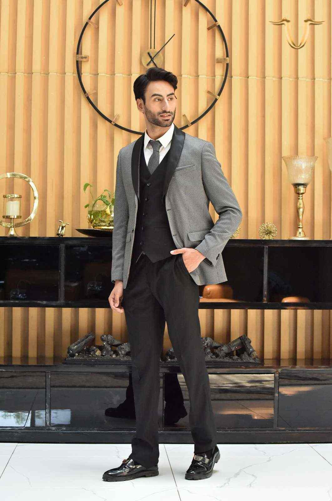 Grey 4 Pc Suit With Contrast Waistcoat And Trouser house-of-united